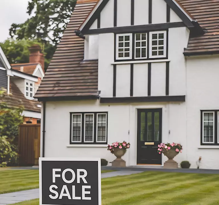 The Top-Rated Buyer to Sell House Off Market in Brentwood, NY